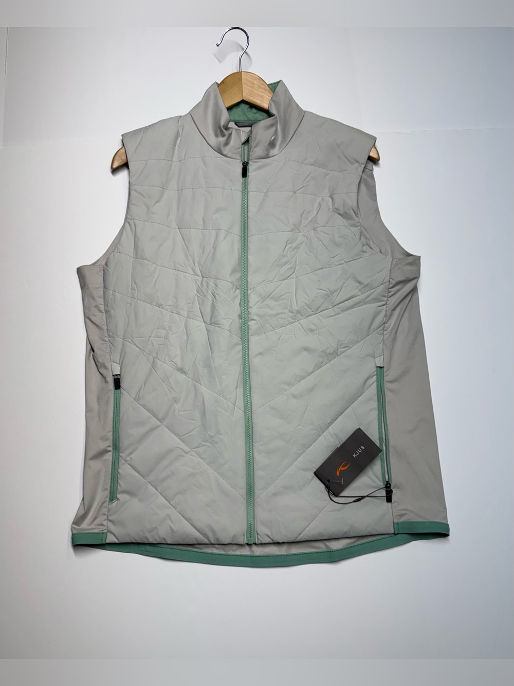 KJUS  Release Golf Vest Men’s Size 50-M Regular Fit Gray /MG40-HO2S NWT